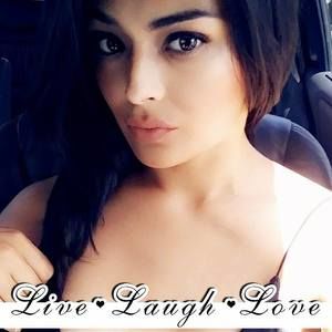 Meet your Posher, Vanessa